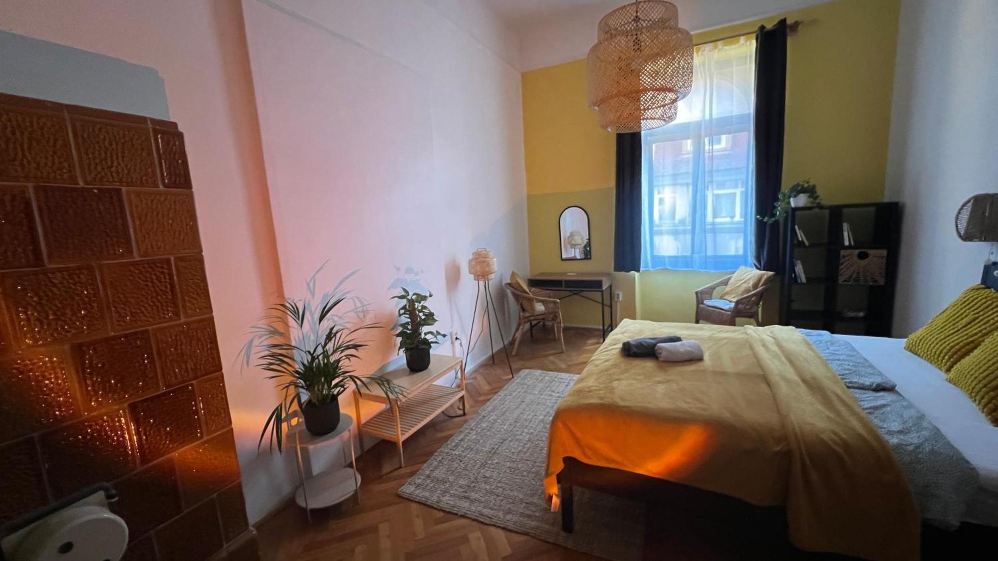 Napartman Pécs Buitenkant foto